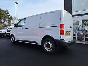 Used 2023 Citroen Dispatch Enterprise Edition M White - Interior and Exterior details 5