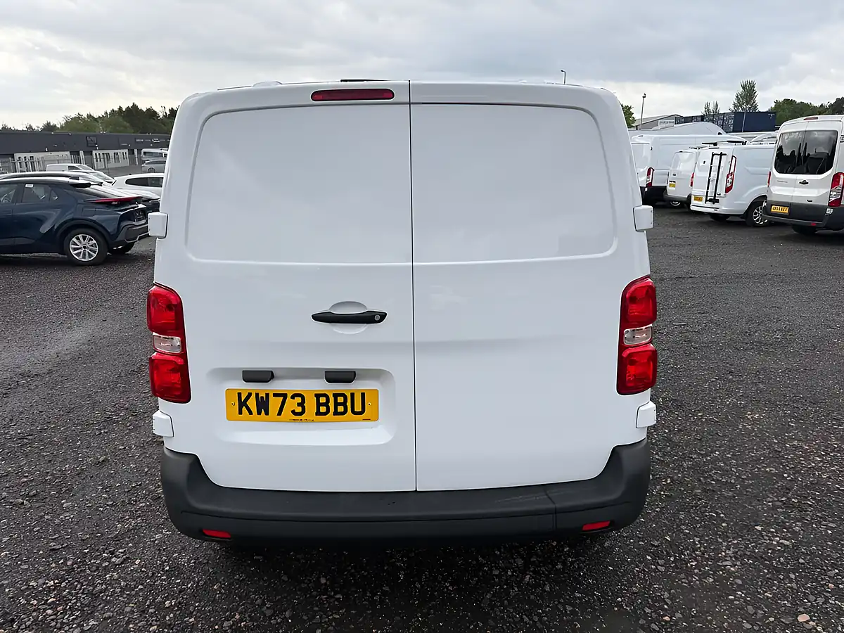 Used 2023 Citroen Dispatch Enterprise Edition M White - Interior and Exterior details 6