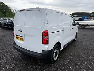 Used 2023 Citroen Dispatch Enterprise Edition M White - Interior and Exterior details 7