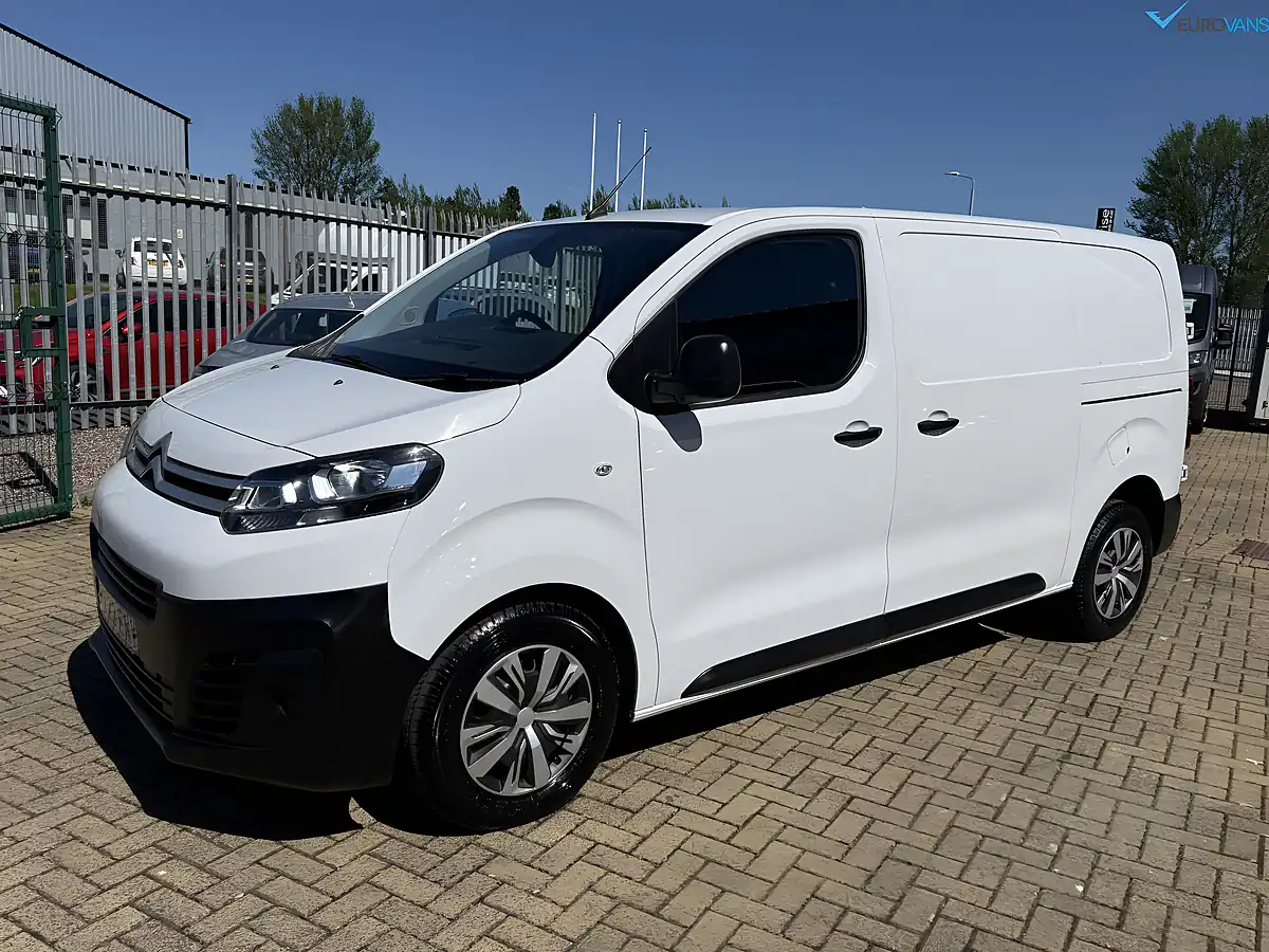 Used 2023 Citroen Dispatch Enterprise Edition M White - Interior and Exterior details 4