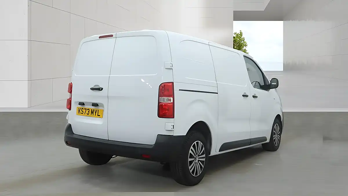 Used 2023 Citroen Dispatch Enterprise Edition M White - Interior and Exterior details 3