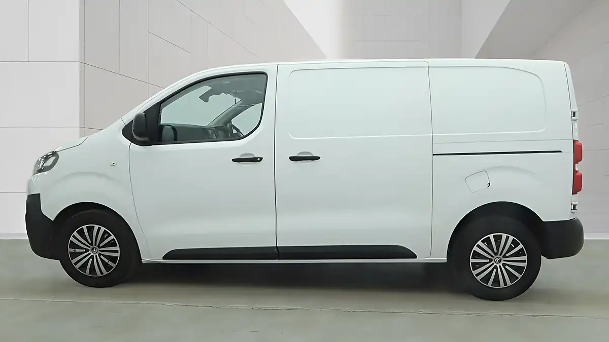 Used 2023 Citroen Dispatch Enterprise Edition M White - Interior and Exterior details 6