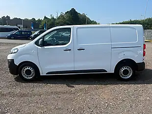 Used 2023 Citroen Dispatch Enterprise Edition M White - Interior and Exterior details 4