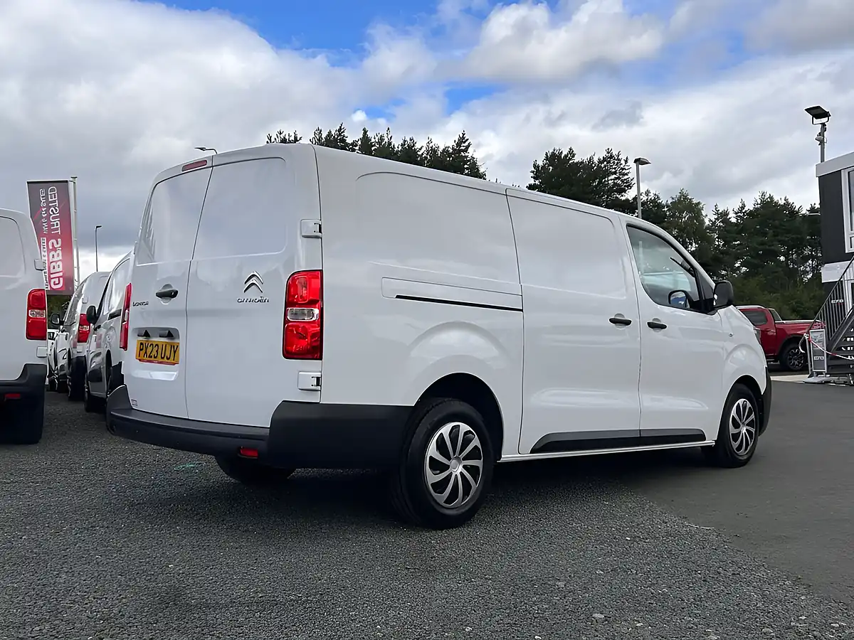 Used 2023 Citroen Dispatch Enterprise Edition Xl White - Interior and Exterior details 11
