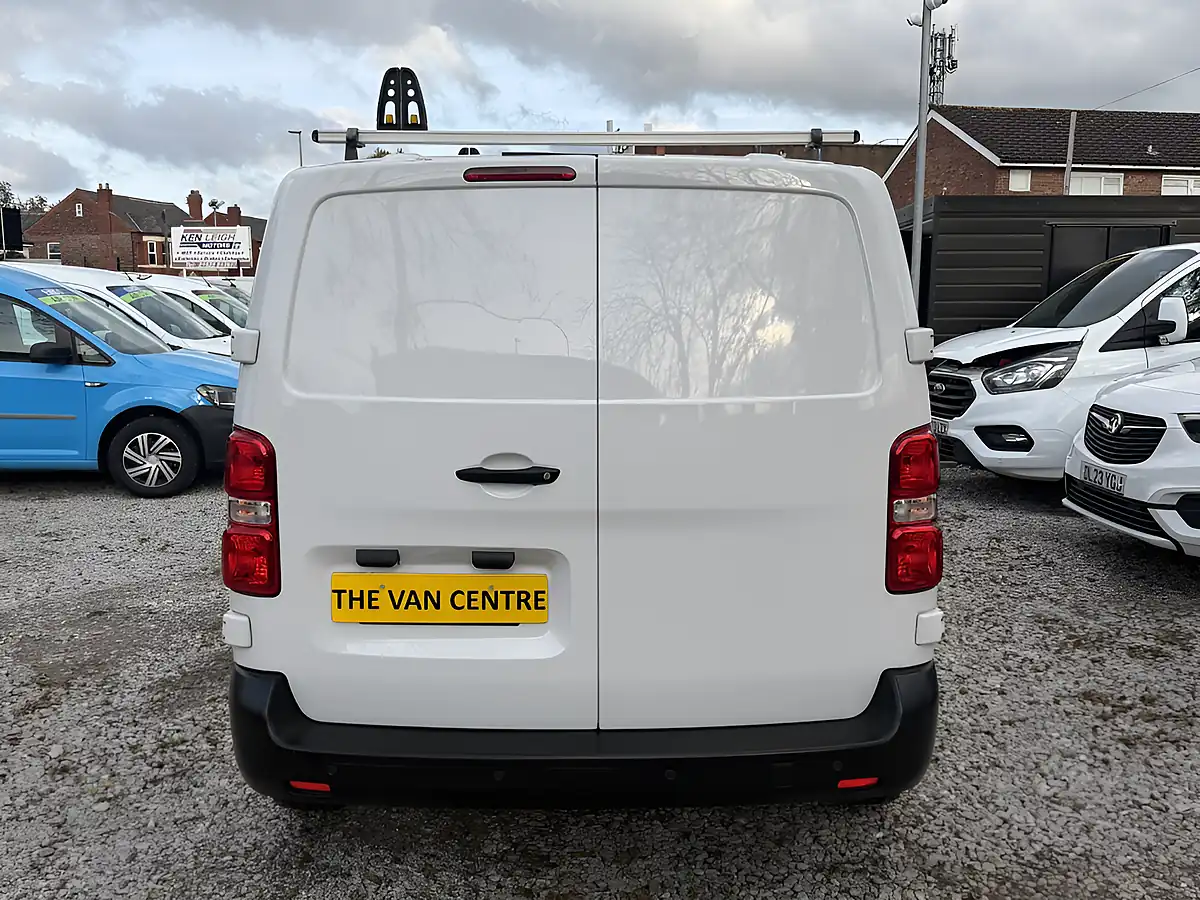 Used 2023 Citroen Dispatch Enterprise Pro White - Interior and Exterior details 10