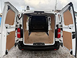Used 2023 Citroen Dispatch Enterprise Pro White - Interior and Exterior details 11