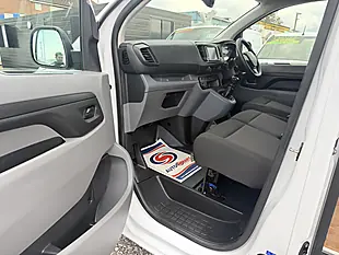 Used 2023 Citroen Dispatch Enterprise Pro White - Interior and Exterior details 17