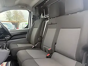 Used 2023 Citroen Dispatch Enterprise Pro White - Interior and Exterior details 18