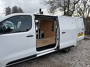 Used 2023 Citroen Dispatch Enterprise Pro White - Interior and Exterior details 19
