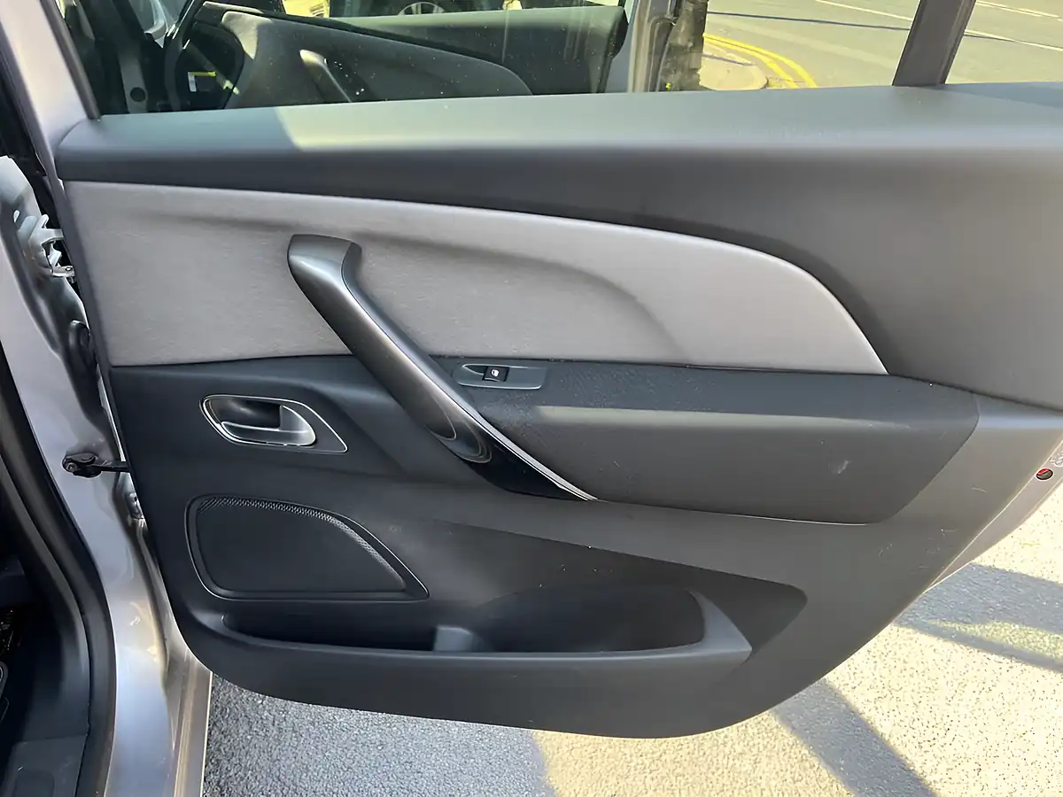 Used 2023 Citroen Grand C4 Spacetourer Sense Grey - Interior and Exterior details 14