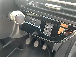 Used 2023 Citroen Grand C4 Spacetourer Sense Grey - Interior and Exterior details 15