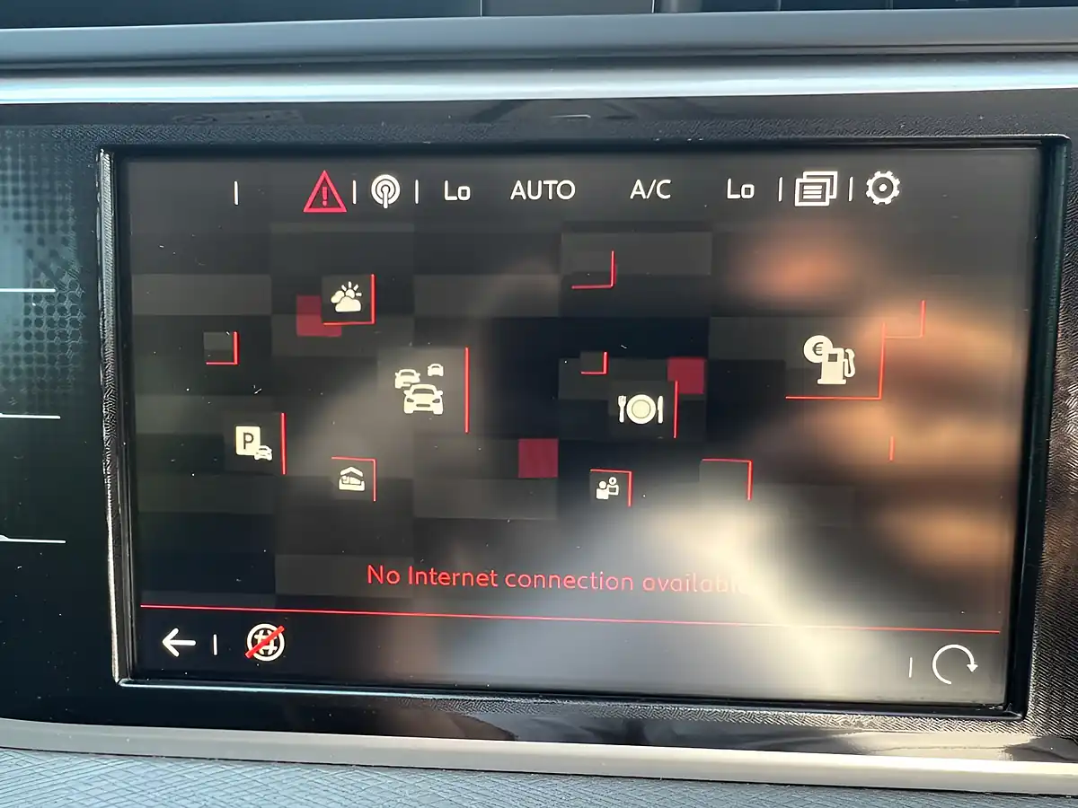 Used 2023 Citroen Grand C4 Spacetourer Sense Grey - Interior and Exterior details 16