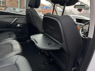 Used 2023 Citroen Grand C4 Spacetourer Shine White - Interior and Exterior details 20