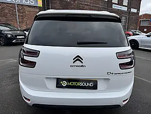 Used 2023 Citroen Grand C4 Spacetourer Shine White - Interior and Exterior details 4