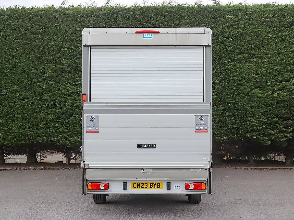 Used 2023 Citroen Relay 35 Enterprise Icy White - Interior and Exterior details 7