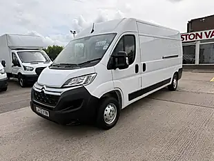 Used 2023 Citroen Relay 35 Enterprise L3 H2 White - Interior and Exterior details 12