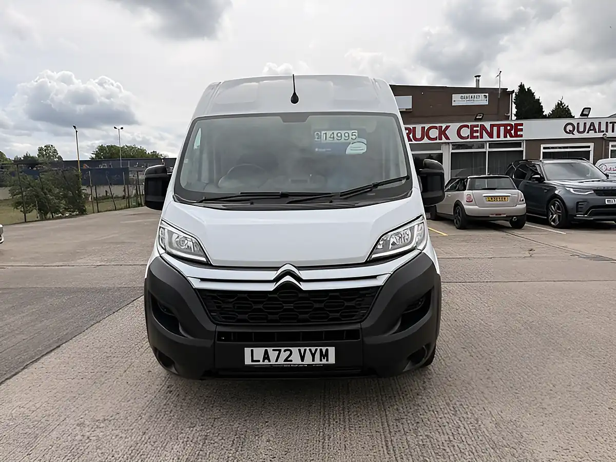 Used 2023 Citroen Relay 35 Enterprise L3 H2 White - Interior and Exterior details 13