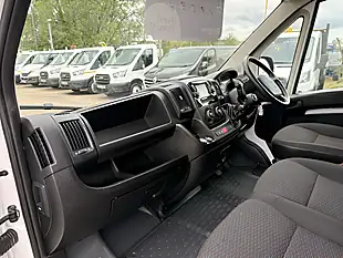 Used 2023 Citroen Relay 35 Enterprise L3 H2 White - Interior and Exterior details 17