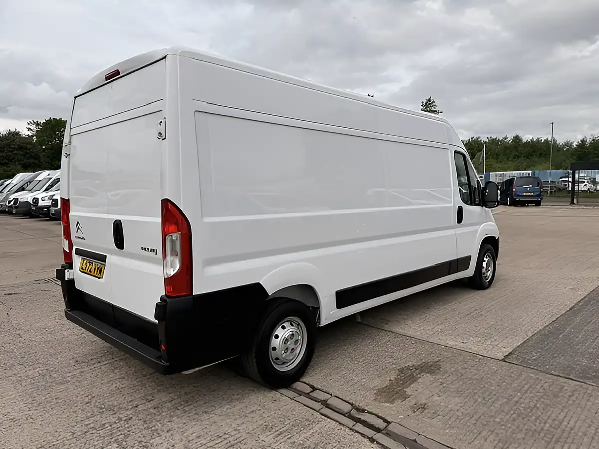 Used 2023 Citroen Relay 35 Enterprise L3 H2 White - Interior and Exterior details 3