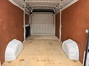 Used 2023 Citroen Relay 35 Enterprise L3 H2 White - Interior and Exterior details 6
