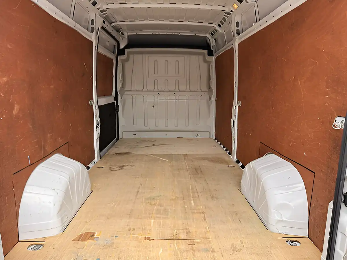 Used 2023 Citroen Relay 35 Enterprise L3 H2 White - Interior and Exterior details 6