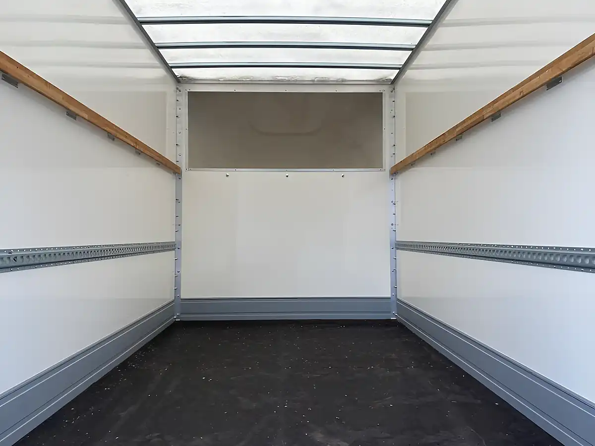 Used 2023 Citroen Relay 35 X White - Interior and Exterior details 17