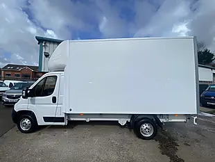 Used 2023 Citroen Relay 35 X White - Interior and Exterior details 9