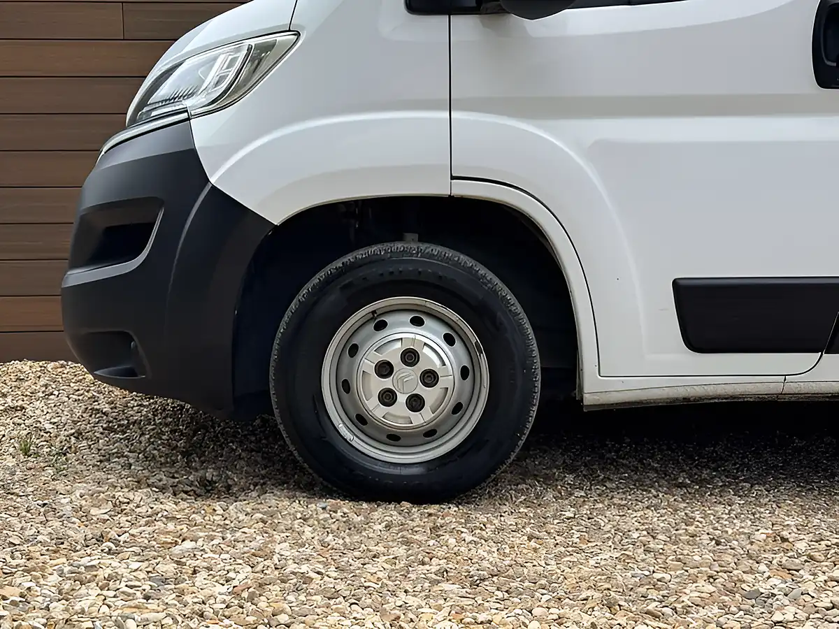 Used 2023 Citroen Relay 35L3H2 Enterprise Edition Icy White Solid - Interior and Exterior details 11