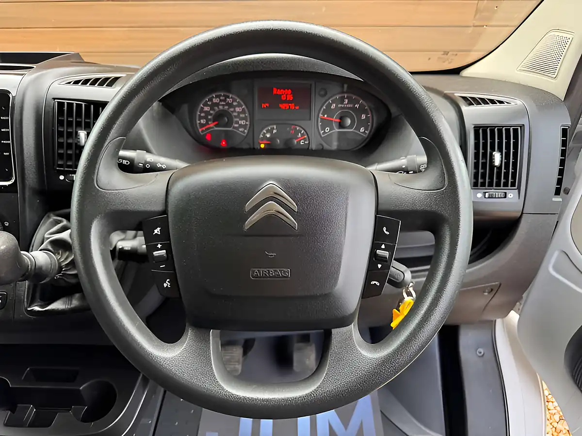 Used 2023 Citroen Relay Enterprise Edition Blue Icy White Solid - Interior and Exterior details 15
