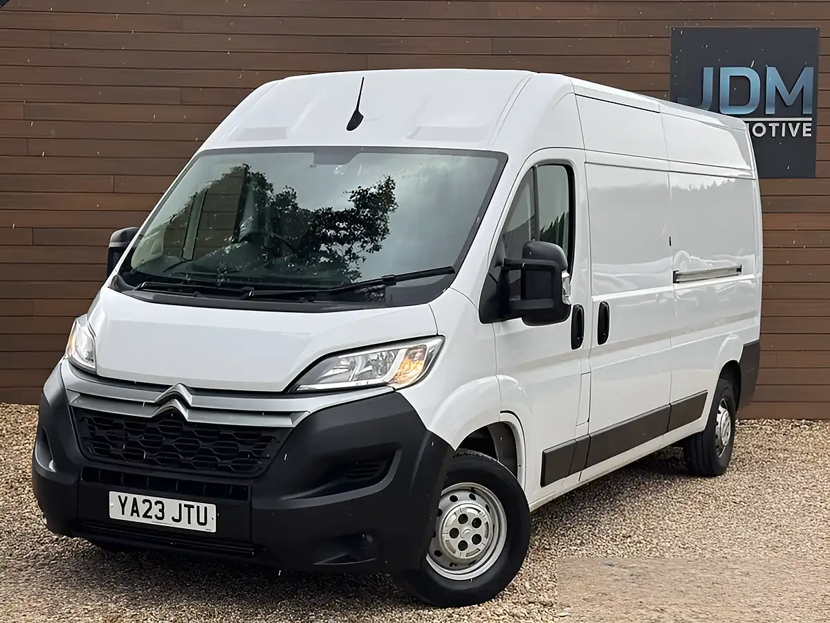 Used 2023 Citroen Relay Enterprise Edition Blue Icy White Solid - Interior and Exterior details 7