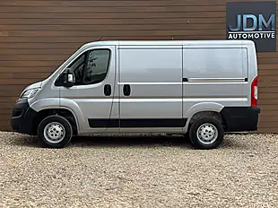 Used 2023 Citroen Relay Enterprise Edition Grey - Interior and Exterior details 10