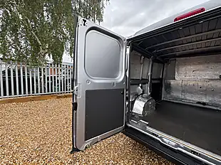 Used 2023 Citroen Relay Enterprise Edition Grey - Interior and Exterior details 7