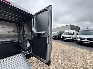 Used 2023 Citroen Relay Enterprise Edition Grey - Interior and Exterior details 8