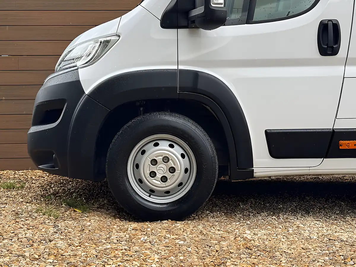 Used 2023 Citroen Relay Enterprise Edition Icy White - Interior and Exterior details 10