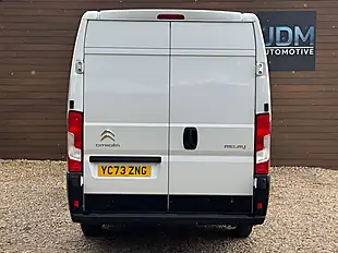 Used 2023 Citroen Relay Enterprise Edition Icy White - Interior and Exterior details 4