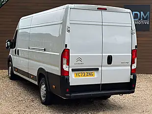 Used 2023 Citroen Relay Enterprise Edition Icy White - Interior and Exterior details 6