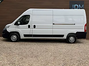 Used 2023 Citroen Relay Enterprise Edition Icy White - Interior and Exterior details 6
