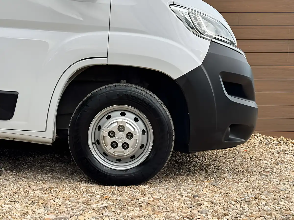 Used 2023 Citroen Relay Enterprise Edition Icy White - Interior and Exterior details 8