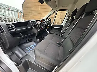Used 2023 Citroen Relay Enterprise Edition Icy White - Interior and Exterior details 19