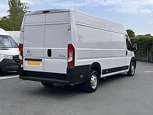 Used 2023 Citroen Relay Enterprise Edition L4 H2 Icy White - Interior and Exterior details 11