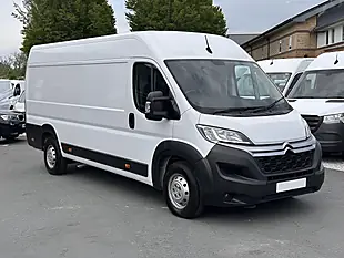 Used 2023 Citroen Relay Enterprise Edition L4 H2 Icy White - Interior and Exterior details 6