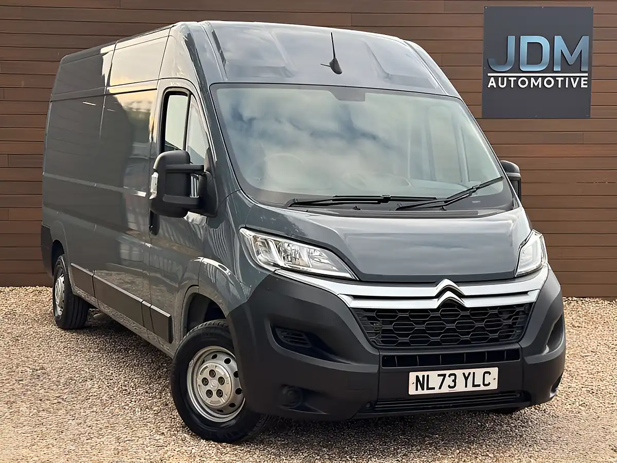 Used 2023 Citroen Relay Enterprise Edition Thunder Grey - Front View