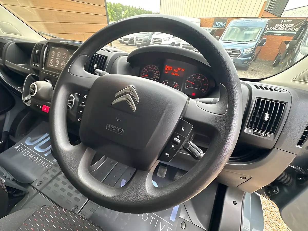 Used 2023 Citroen Relay Enterprise Edition Thunder Grey - Interior and Exterior details 16