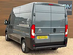 Used 2023 Citroen Relay Enterprise Edition Thunder Grey - Interior and Exterior details 7