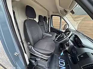 Used 2023 Citroen Relay Enterprise Edition Thunder Grey - Interior and Exterior details 16