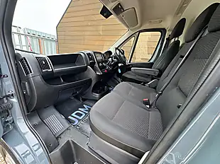 Used 2023 Citroen Relay Enterprise Edition Thunder Grey - Interior and Exterior details 20