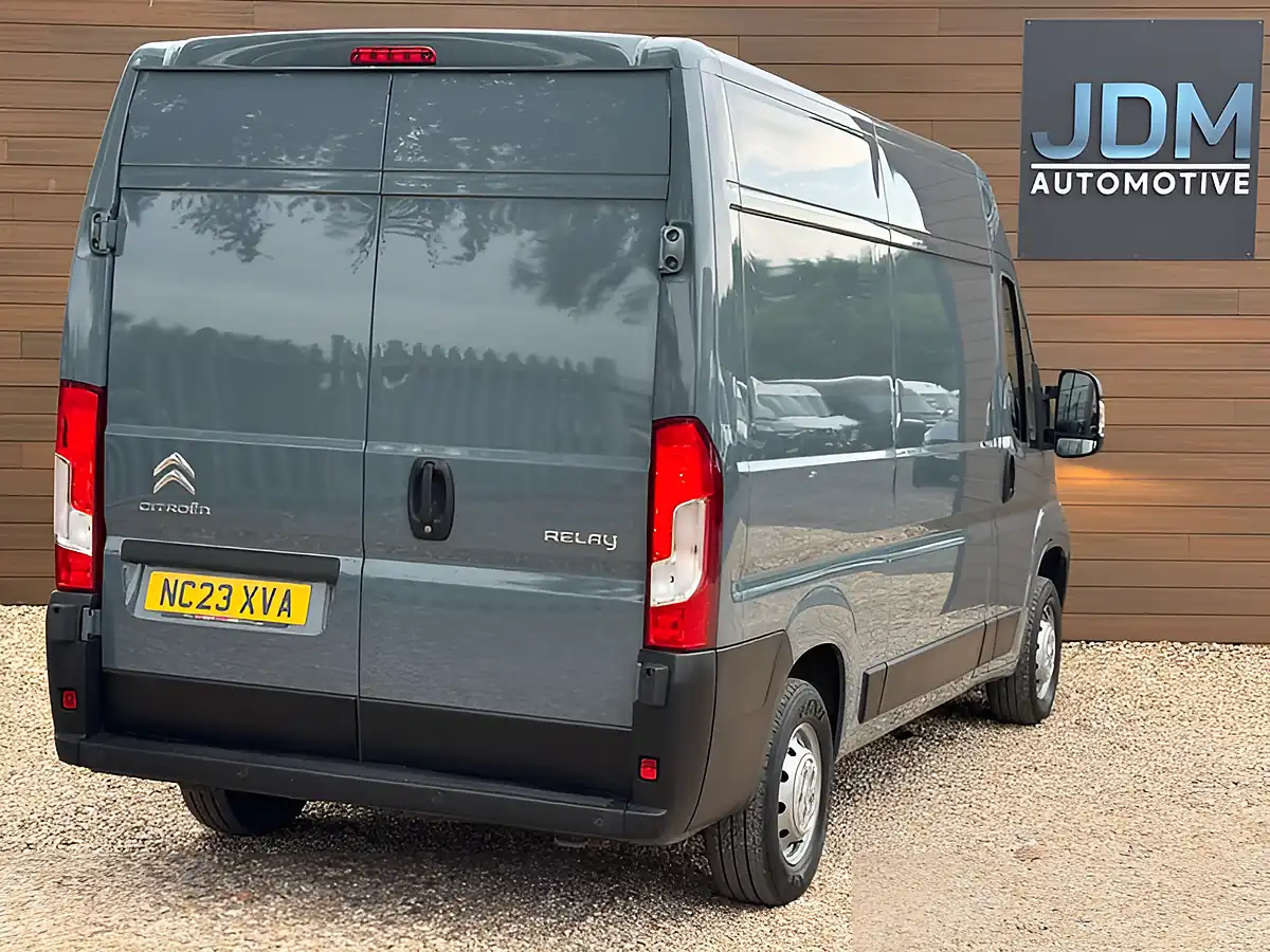 Used 2023 Citroen Relay Enterprise Edition Thunder Grey - Interior and Exterior details 3