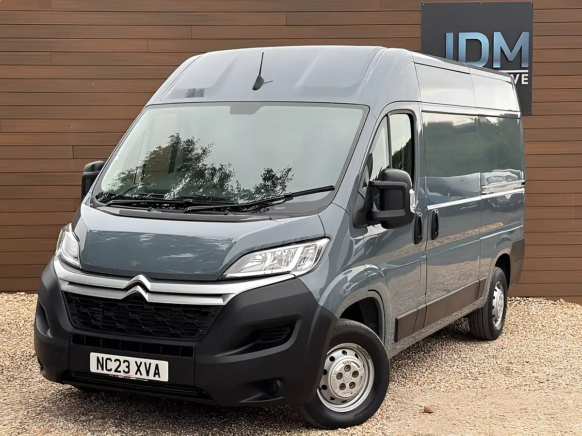 Used 2023 Citroen Relay Enterprise Edition Thunder Grey - Interior and Exterior details 9
