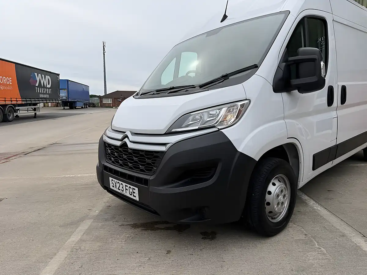 Used 2023 Citroen Relay Enterprise Edition White - Interior and Exterior details 18