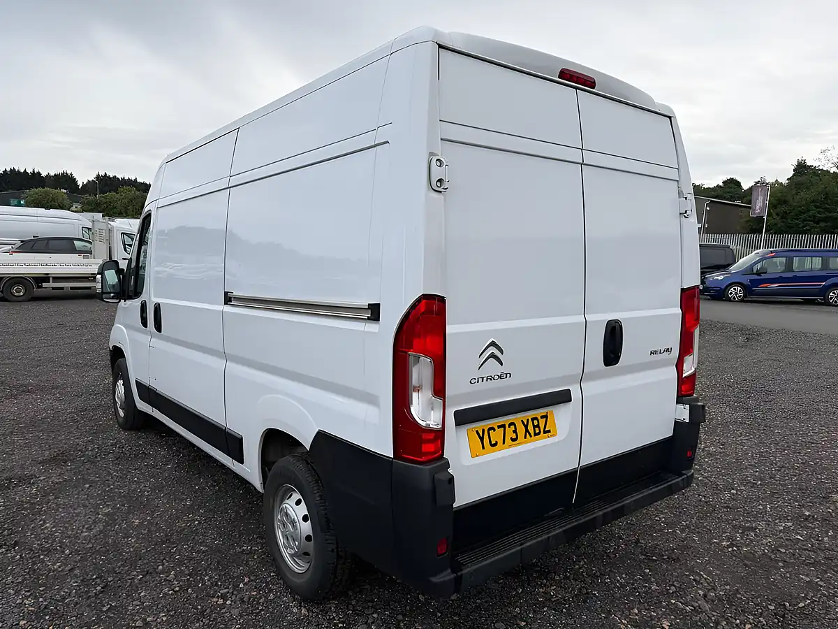 Used 2023 Citroen Relay Enterprise Edition White - Interior and Exterior details 5